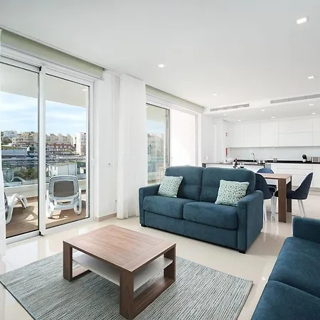 Blue Pearl Cosy * لاغوس